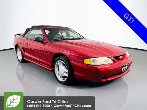 Used 1994 Ford Mustang GT RWD image 1