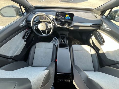 Used 2023 Volkswagen ID.4 Pro image 13