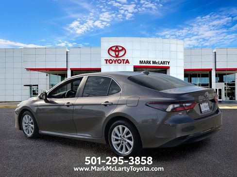 Used 2024 Toyota Camry LE w/ Convenience Package FWD image 3
