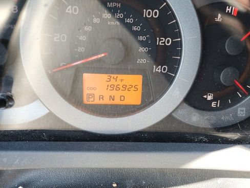 Used 2010 Toyota RAV4 Limited image 12