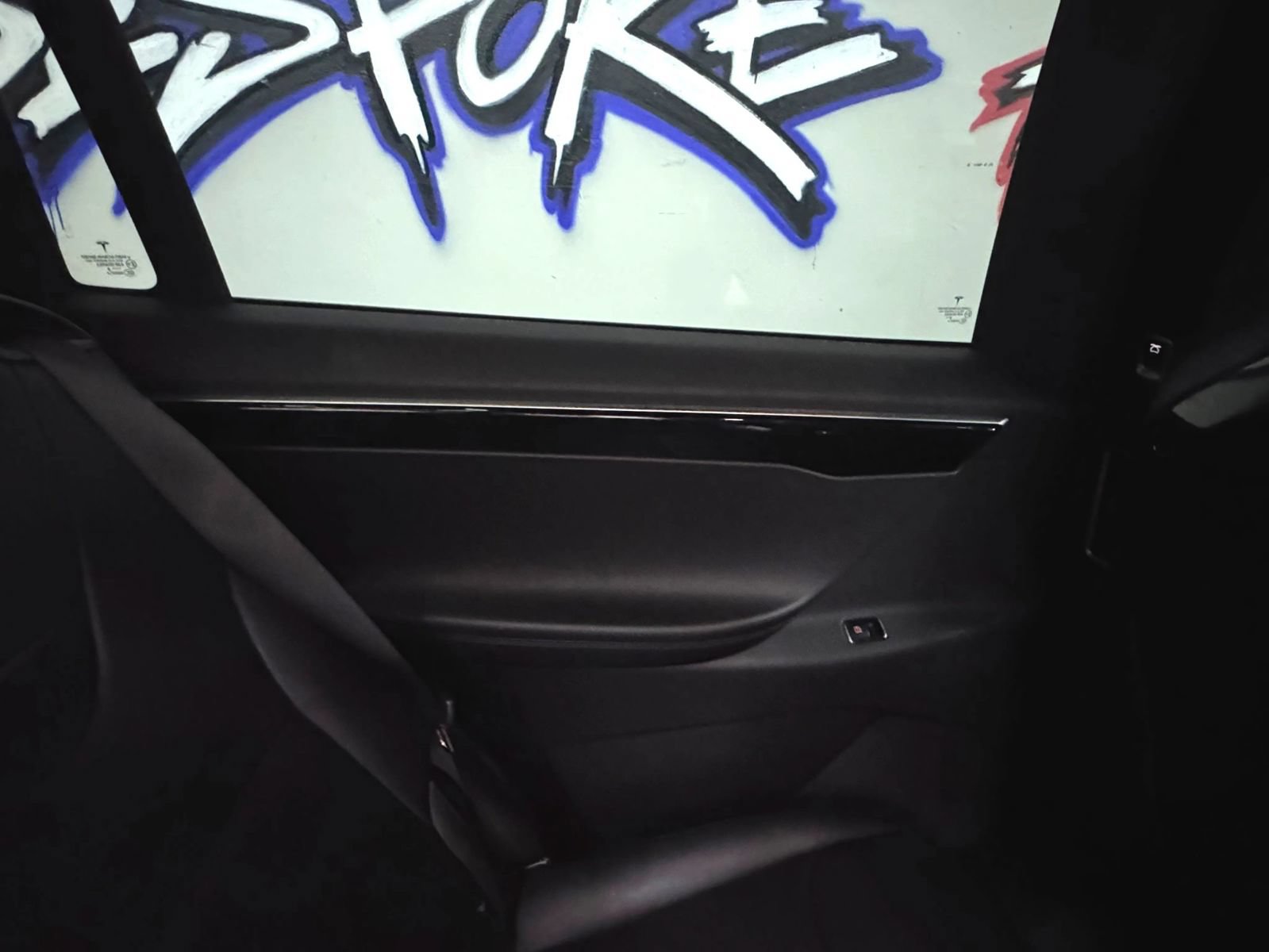 Used 2016 Tesla Model X 90D AWD/4WD image 33