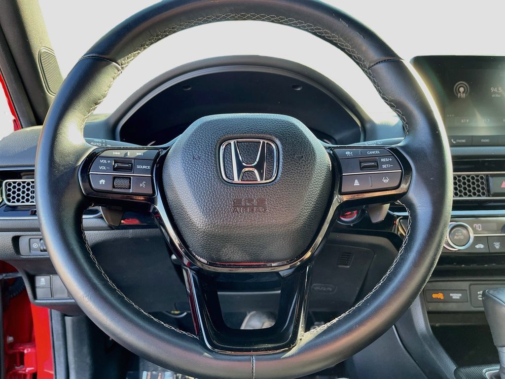 Used 2025 Honda Civic Sport image 11