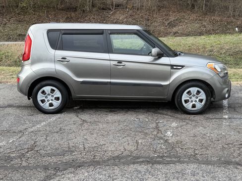 Used 2013 Kia Soul image 4