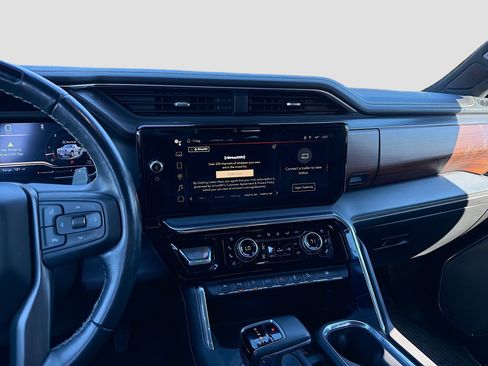 Used 2024 GMC Sierra 1500 Denali Ultimate image 19