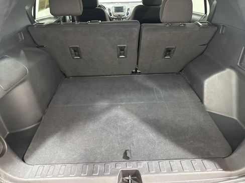 Used 2024 Chevrolet Equinox LT image 15
