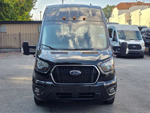 Used 2024 Ford Transit 350 XLT RWD image 9