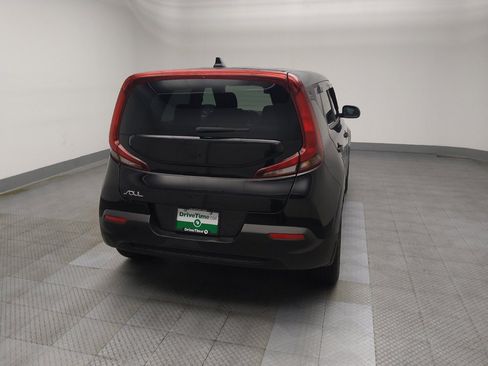 Used 2022 Kia Soul LX w/ Technology Package FWD image 7