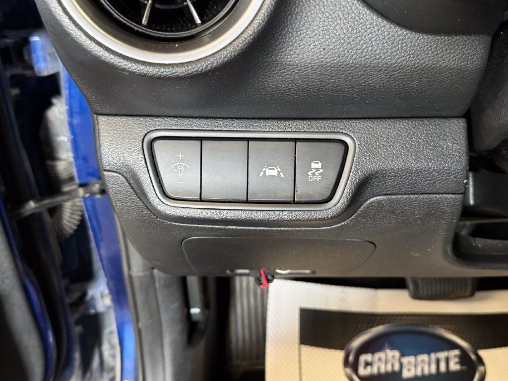 Used 2021 Kia Forte LXS FWD image 18