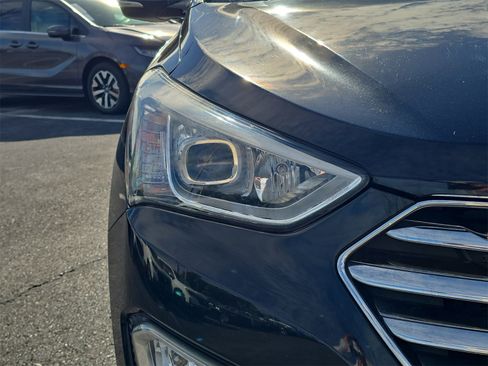 Used 2014 Hyundai Santa Fe Limited w/ Ultimate Package 07 image 7