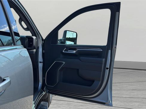 New 2026 GMC Sierra 2500 SLE image 20