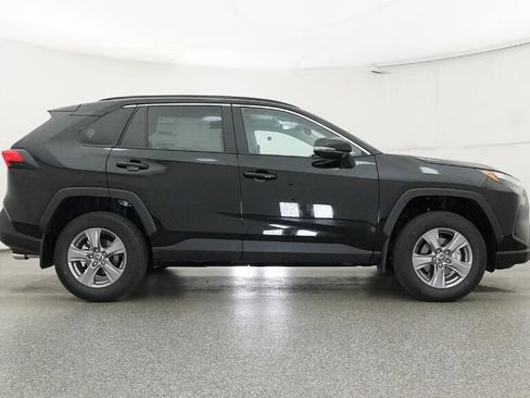 New 2025 Toyota RAV4 XLE image 27