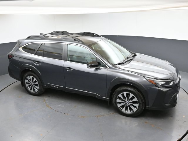 Used 2024 Subaru Outback Limited AWD/4WD image 42