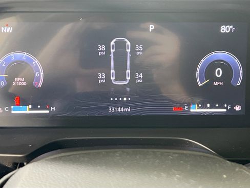 Used 2022 Jeep Grand Cherokee Limited image 12