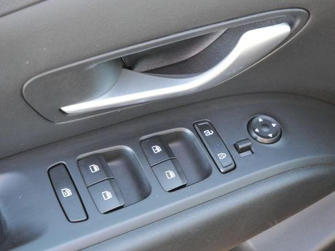 Certified 2023 Hyundai Tucson SE image 19