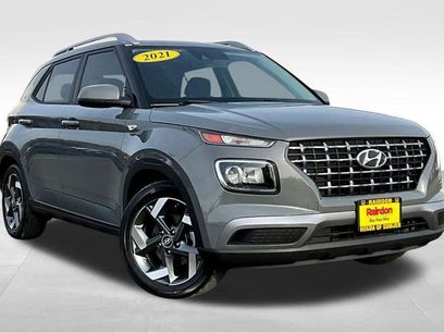 Used 2021 Hyundai Venue SEL