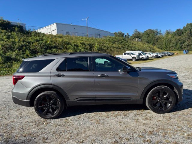 Used 2023 Ford Explorer ST w/ Equipment Group 401A AWD/4WD image 8