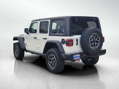 Used 2024 Jeep Wrangler Unlimited Rubicon AWD/4WD image 6