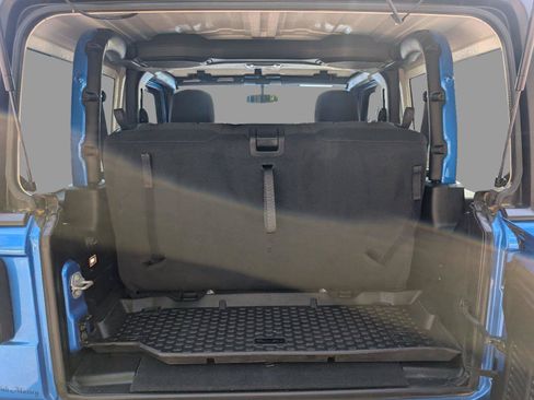 Used 2023 Jeep Wrangler Sport AWD/4WD image 5