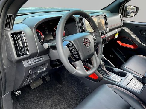New 2026 Nissan Frontier PRO-4X w/ Pro Premium Package AWD/4WD image 16