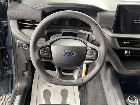 New 2026 Ford Explorer ST-Line w/ ST-Line Street Pack AWD/4WD image 13