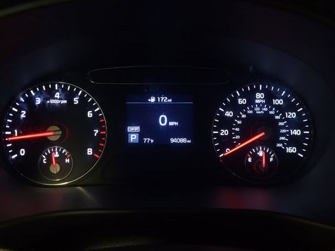 Used 2020 Kia Sorento LX FWD image 23