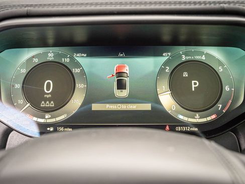 Used 2024 Land Rover Range Rover Sport Dynamic SE image 16