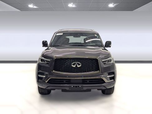 Used 2024 INFINITI QX80 Sensory image 5