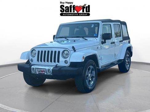 Used 2018 Jeep Wrangler Unlimited Sahara w/ Connectivity Group AWD/4WD image 1