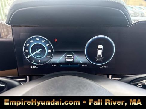 Used 2023 Hyundai Elantra Limited w/ Cargo Package image 32