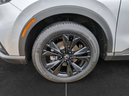 Used 2025 Honda CR-V Sport Touring image 8