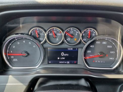 Used 2021 Chevrolet Silverado 1500 LT Trail Boss w/ Convenience Package II AWD/4WD image 19