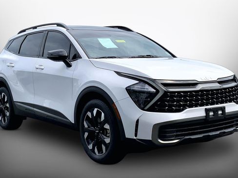 Used 2023 Kia Sportage X-Line w/ X-Line Premium Package AWD/4WD image 3