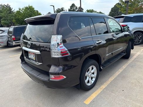 Used 2018 Lexus GX 460 w/ Navigation Package AWD/4WD image 3