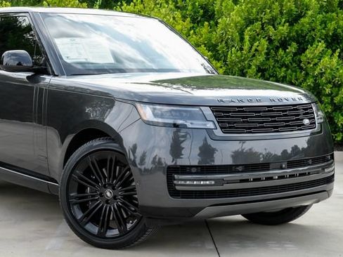 Used 2024 Land Rover Range Rover Autobiography AWD/4WD image 9