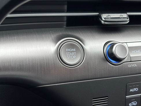 New 2026 Hyundai Kona SEL Sport FWD image 22