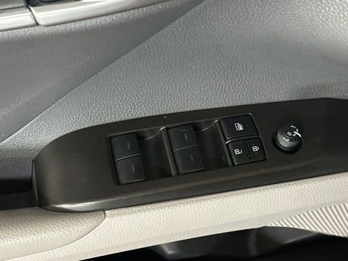 Used 2024 Toyota Camry LE w/ Convenience Package image 13