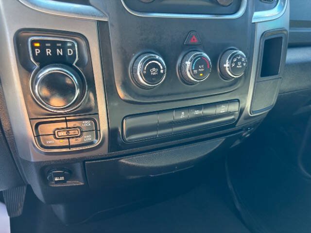 Used 2022 RAM 1500 Warlock AWD/4WD image 14