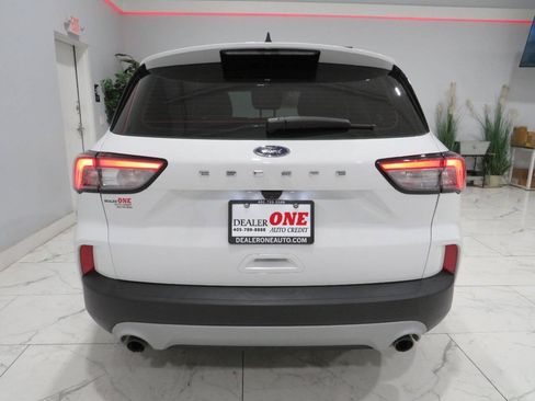 Used 2022 Ford Escape S FWD image 5