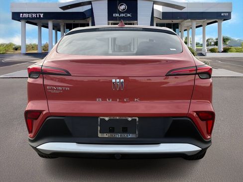 Used 2024 Buick Envista Preferred w/ Convenience I Package image 4