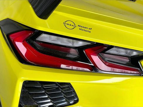 Used 2023 Chevrolet Corvette Stingray Preferred Conv w/ Z51 Performance Package image 13