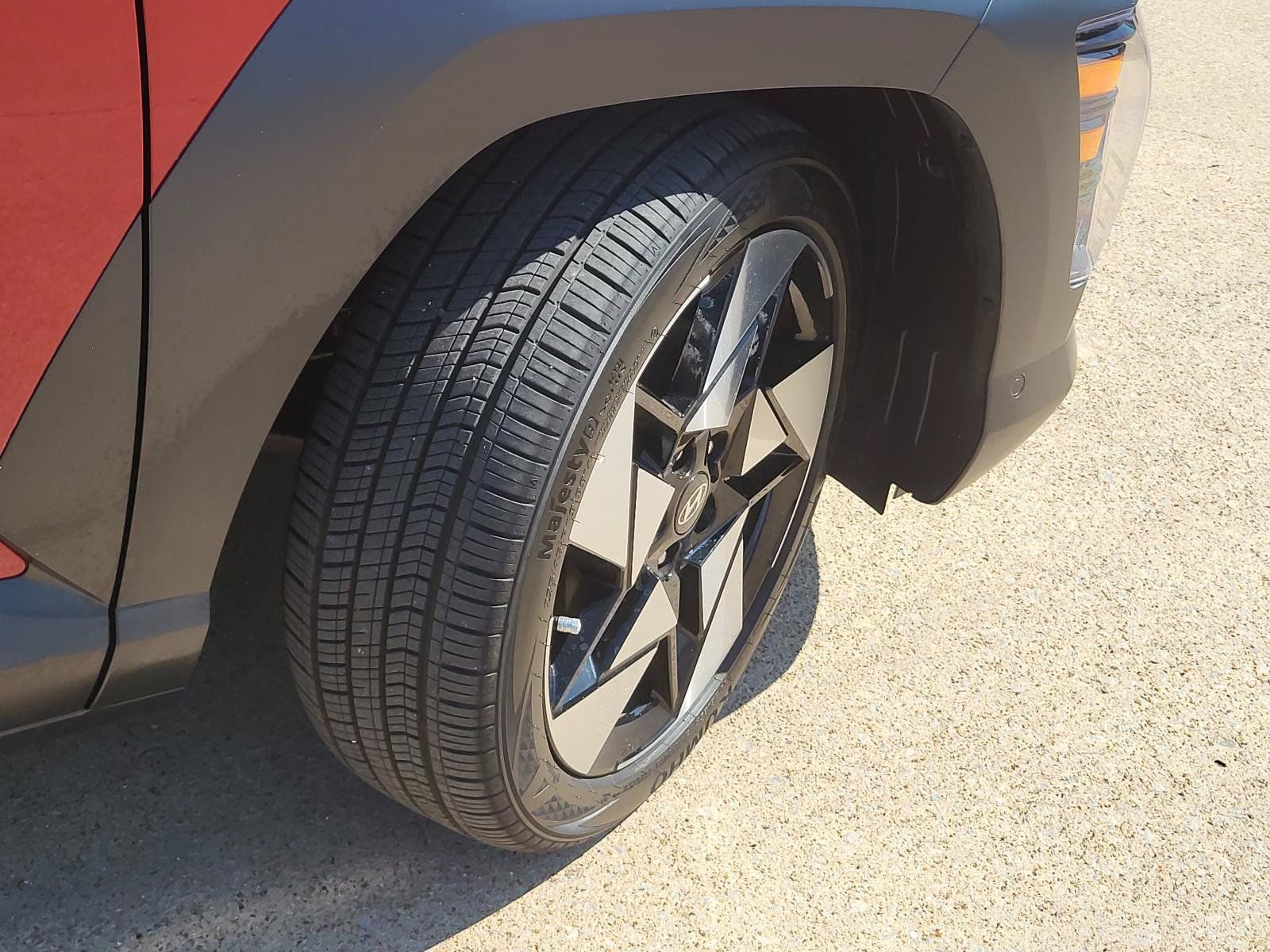 Certified 2026 Hyundai Kona Limited FWD image 6