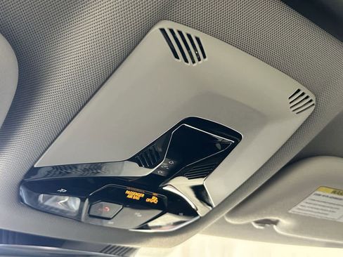 Certified 2025 MINI Cooper 2-Door Hardtop image 18