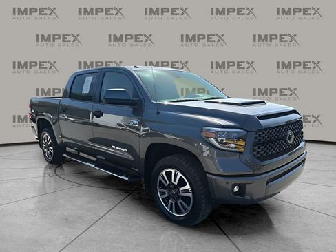 Used 2019 Toyota Tundra SR5 image 7