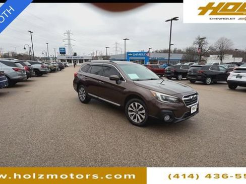 Used 2019 Subaru Outback 3.6R Touring image 2