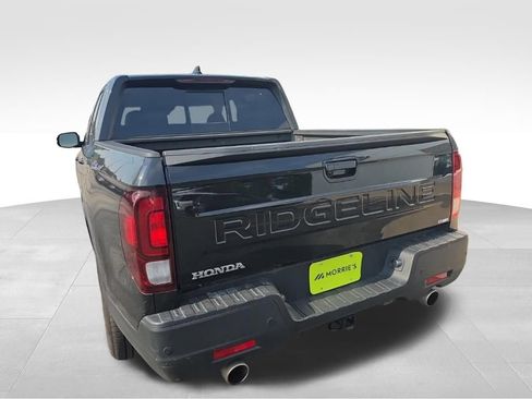 Used 2025 Honda Ridgeline Black Edition image 10