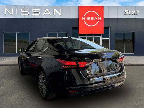 Used 2023 Nissan Altima 2.5 SL AWD/4WD image 4
