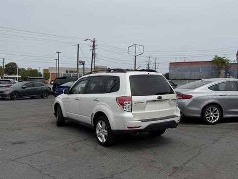 Used 2010 Subaru Forester 2.5X Premium AWD/4WD image 16