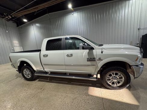 Used 2018 RAM 2500 Laramie AWD/4WD image 7