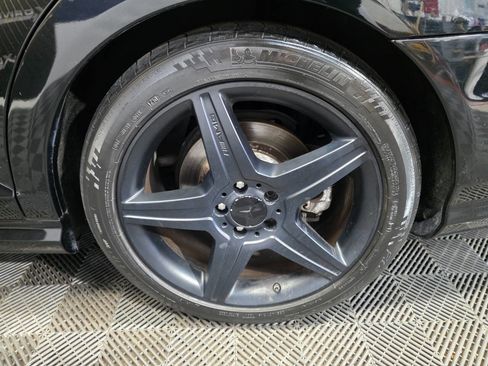 Used 2010 Mercedes-Benz S 550 4MATIC image 36