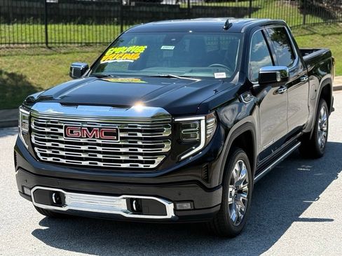 New 2026 GMC Sierra 1500 Denali w/ Denali Reserve Package AWD/4WD image 9